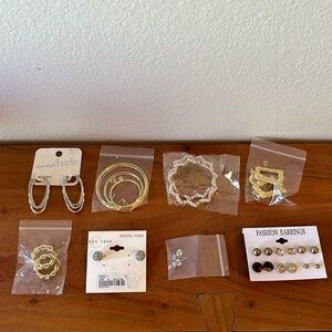NWOT Bundle of earrings gold and silver costume jewelry